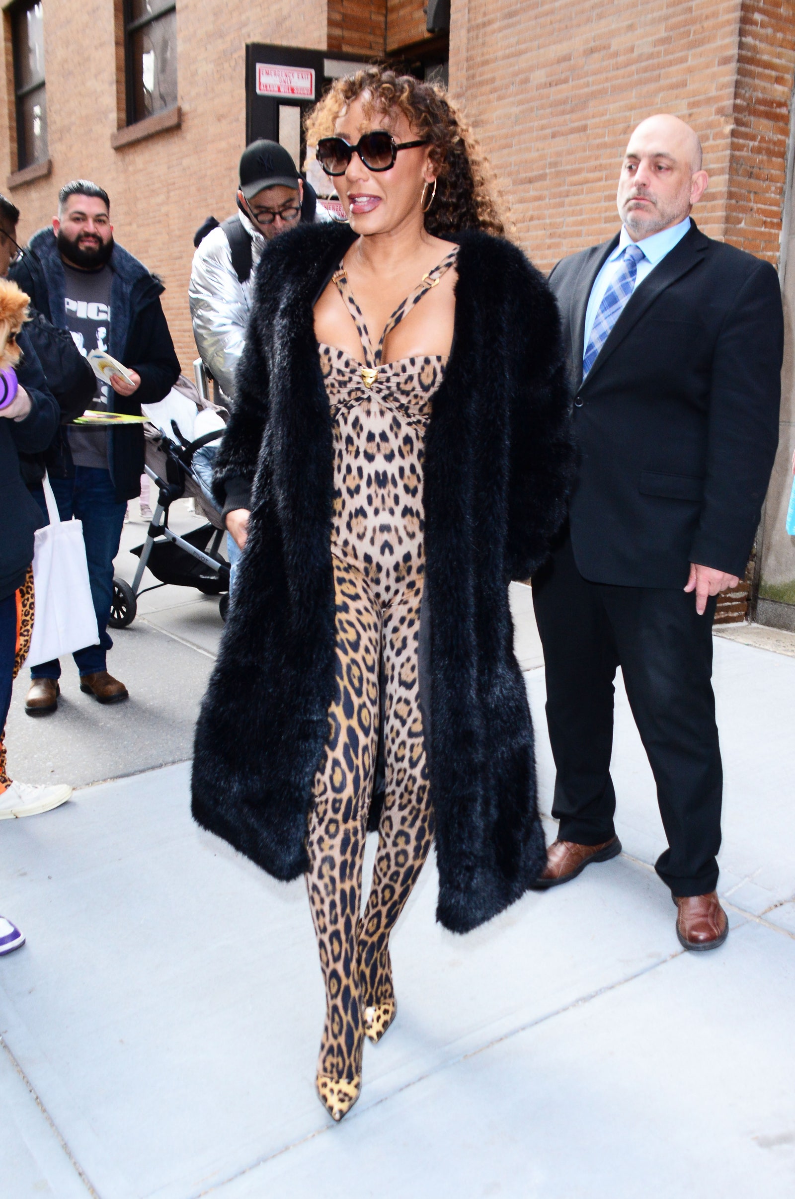 2024 Halloween Costume Ideas Mob Wife