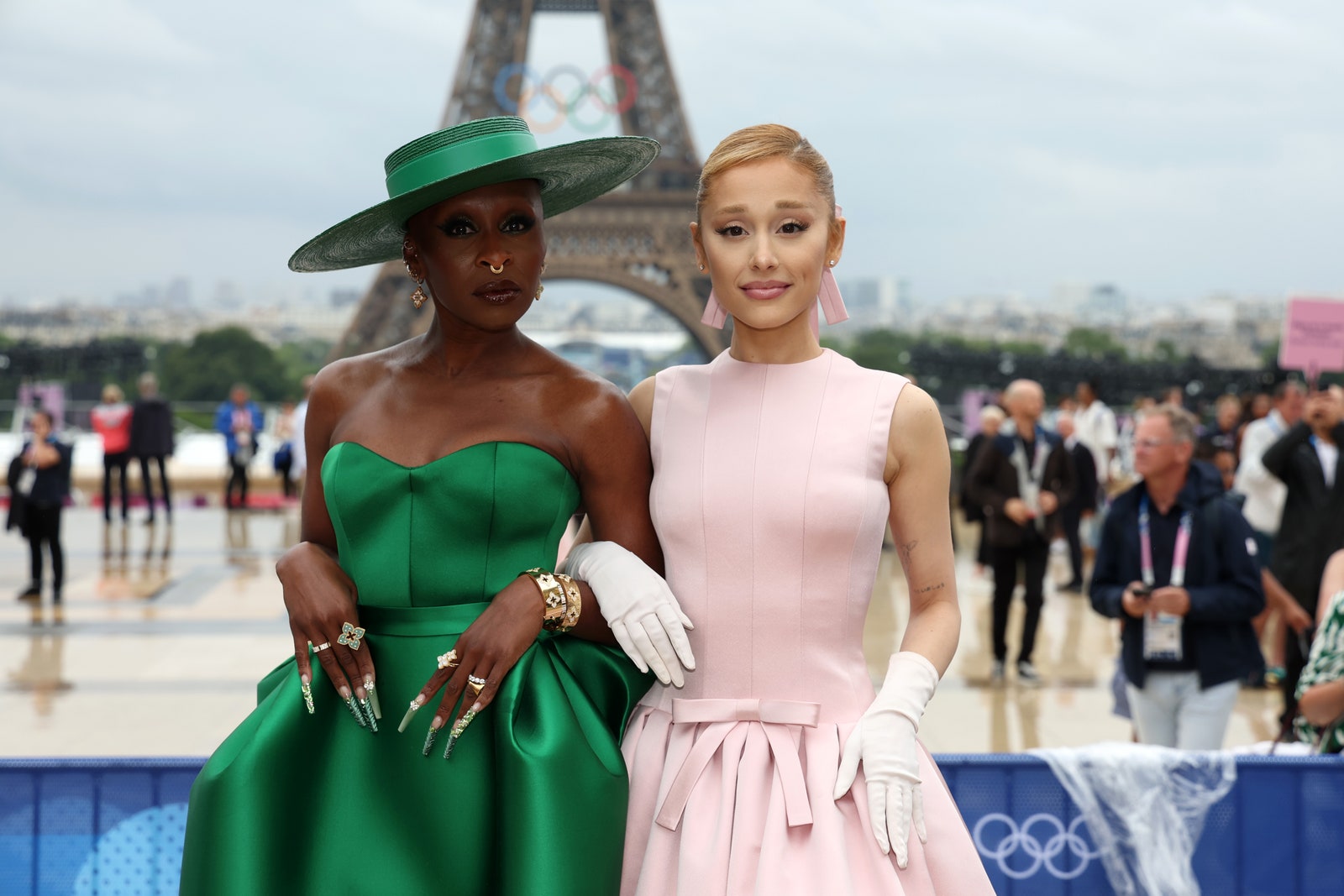 2024 Halloween Costume Ideas Ariana Grande and Cynthia Erivo Wicked Press Tour