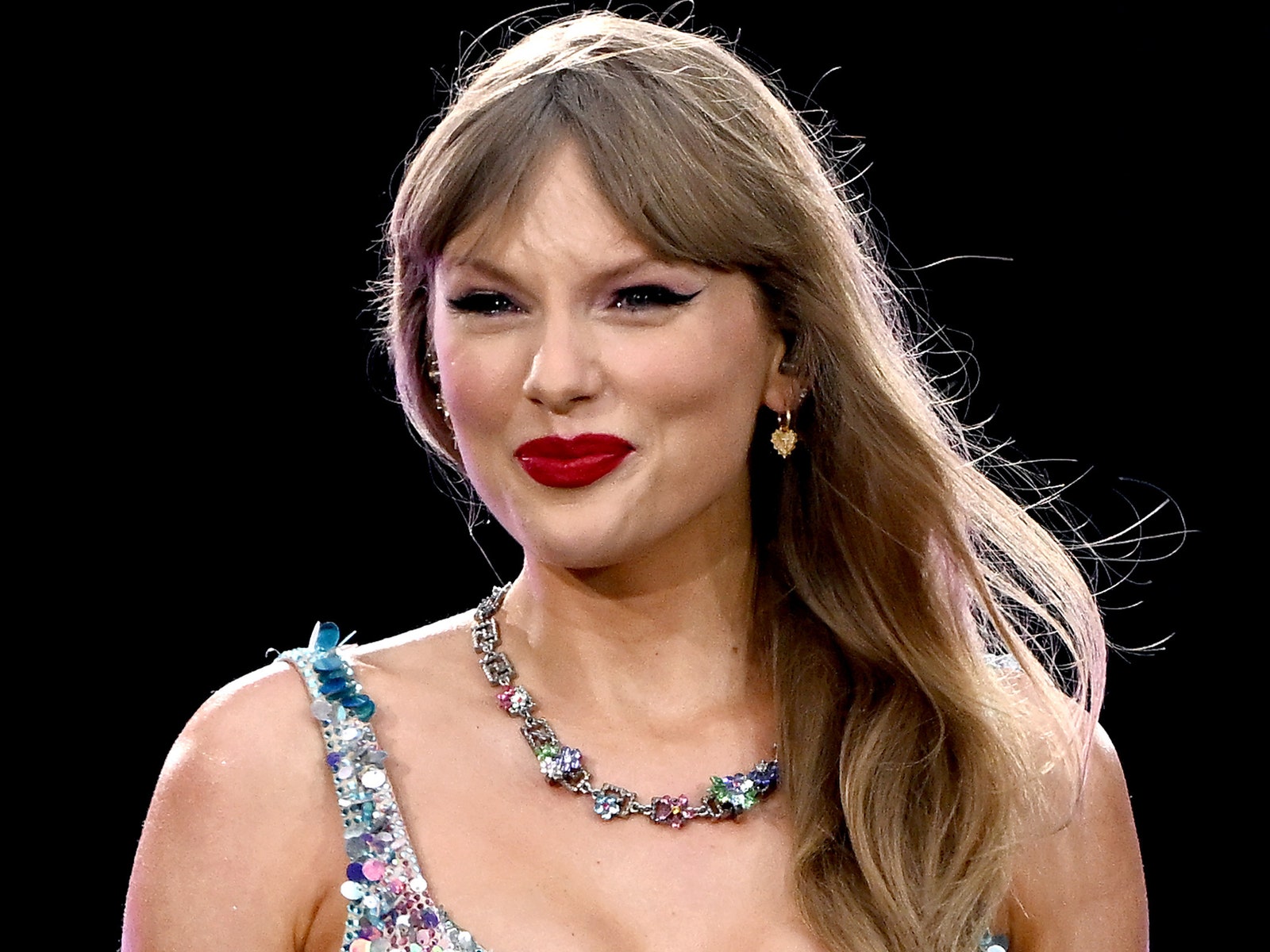 Taylor Swift's Hair Has Never Looked This Va-Va-Voom