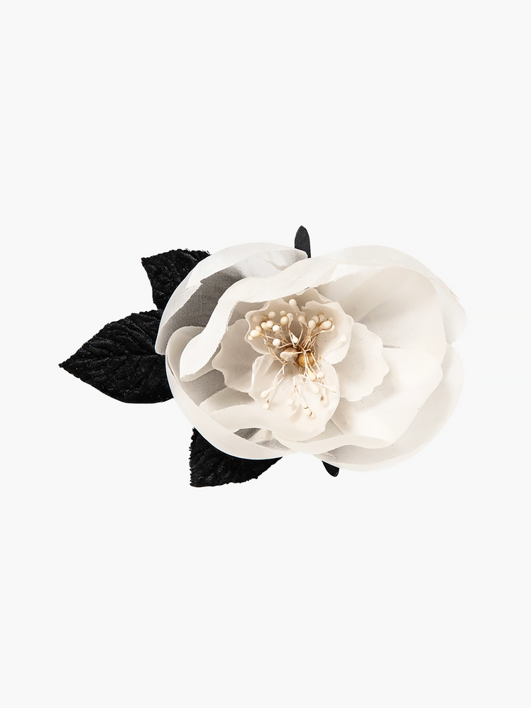 Novias Barrette in white and black color way on light gray background